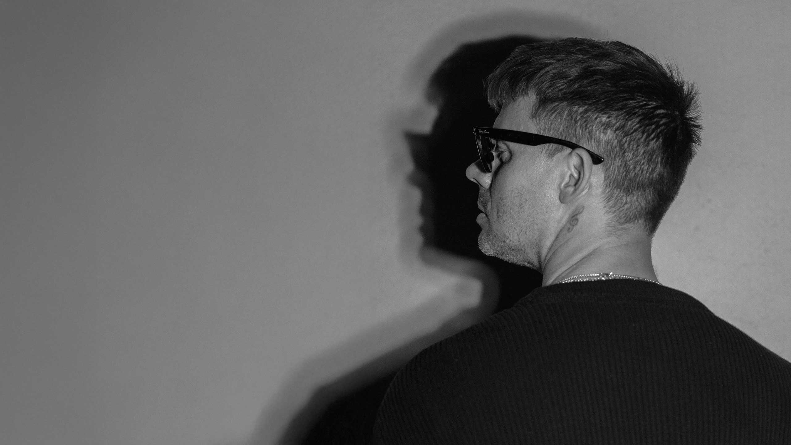 dari-oktobedifferent-website-header-v2